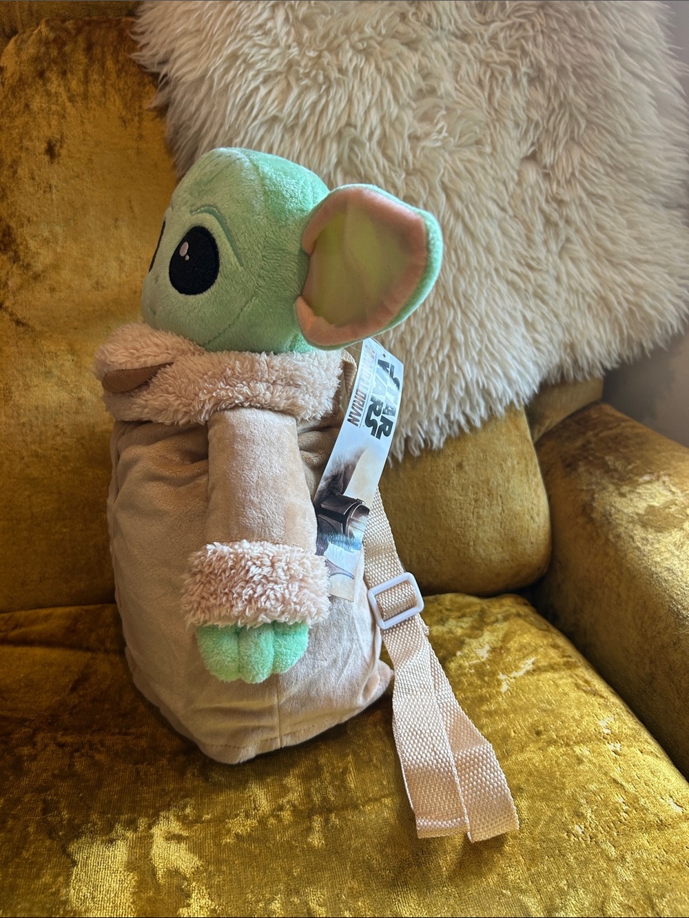NWTAGS Plush Baby Yoda Kids Backpack in Light Green and Tan